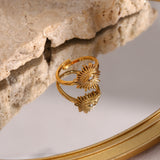 Elaris Gold Ring