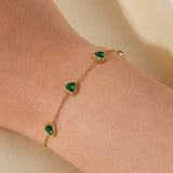 Francia Grünes Herzarmband" could be rewritten as "Francia Green Heart Bracelet.